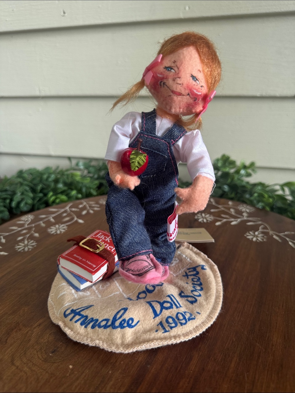 Annalee Doll Society 1992 School Girl